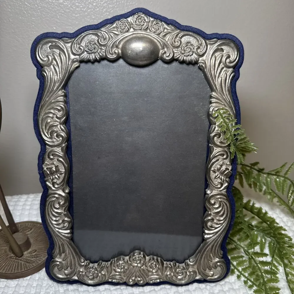 Vtg Ornate Silver Tone Picture Frame Blue Velvet Back Holds 5.5x8 Free Standing